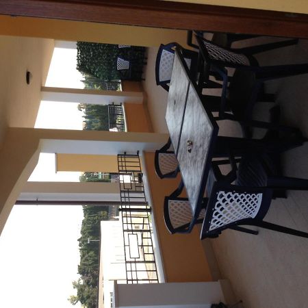אלגהרו Regina Apartments מראה חיצוני תמונה