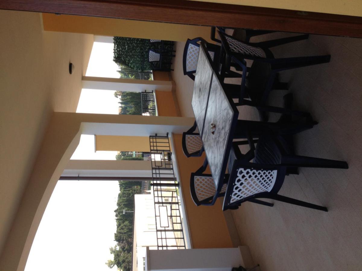 אלגהרו Regina Apartments מראה חיצוני תמונה